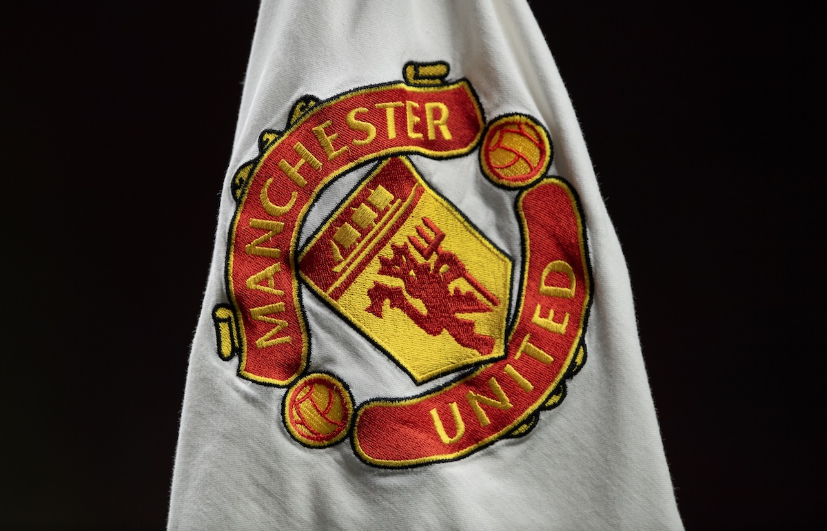 Cantona i kras kritik af United-ledelse